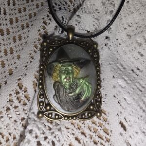 Wicked Witch Cameo In Bronze Tone Metal Frame 16-18 Adjustable Cord Necklace